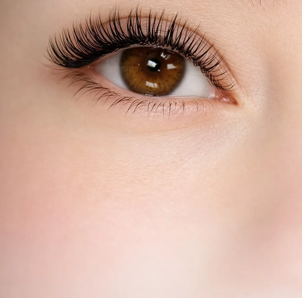 Lash extensions in Zurich